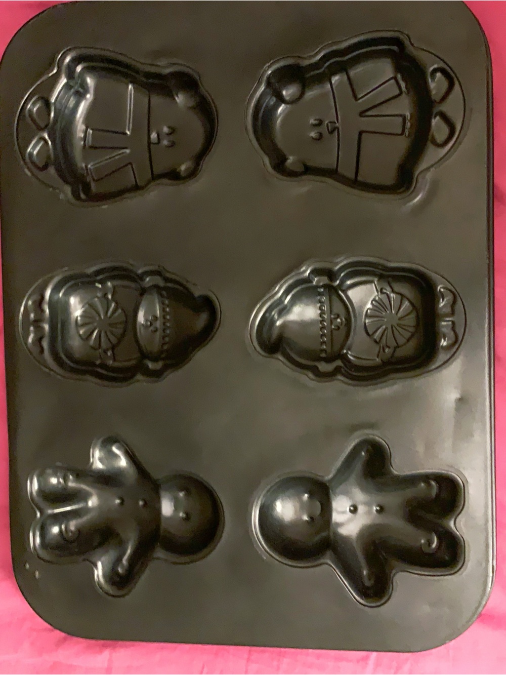 Wilton Holiday Gingerbread Elf and Snowman Nonstick Baking Pan